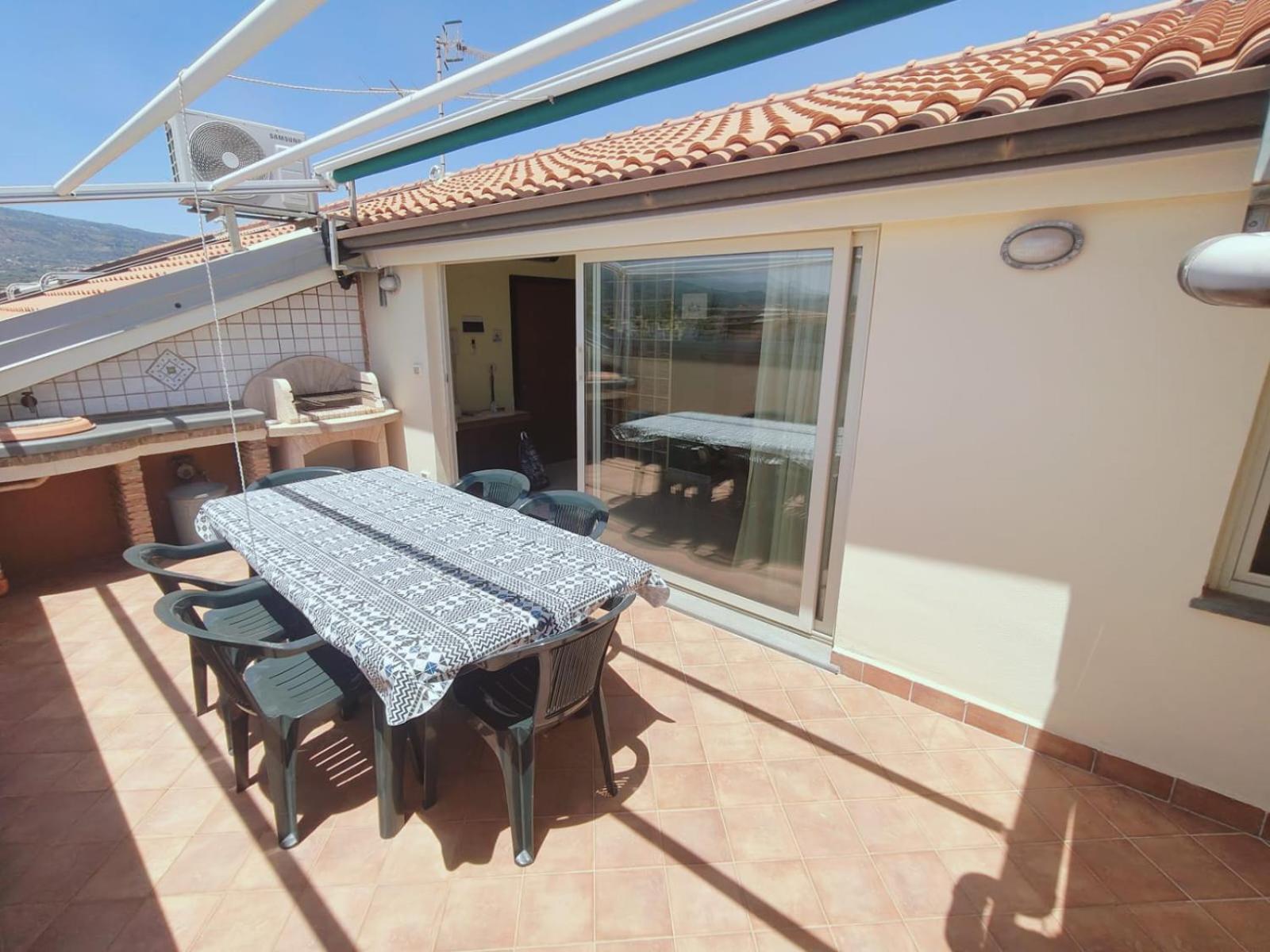 Sicilia, Mansarda Le Due Terrazze Apartment Mascali Ngoại thất bức ảnh