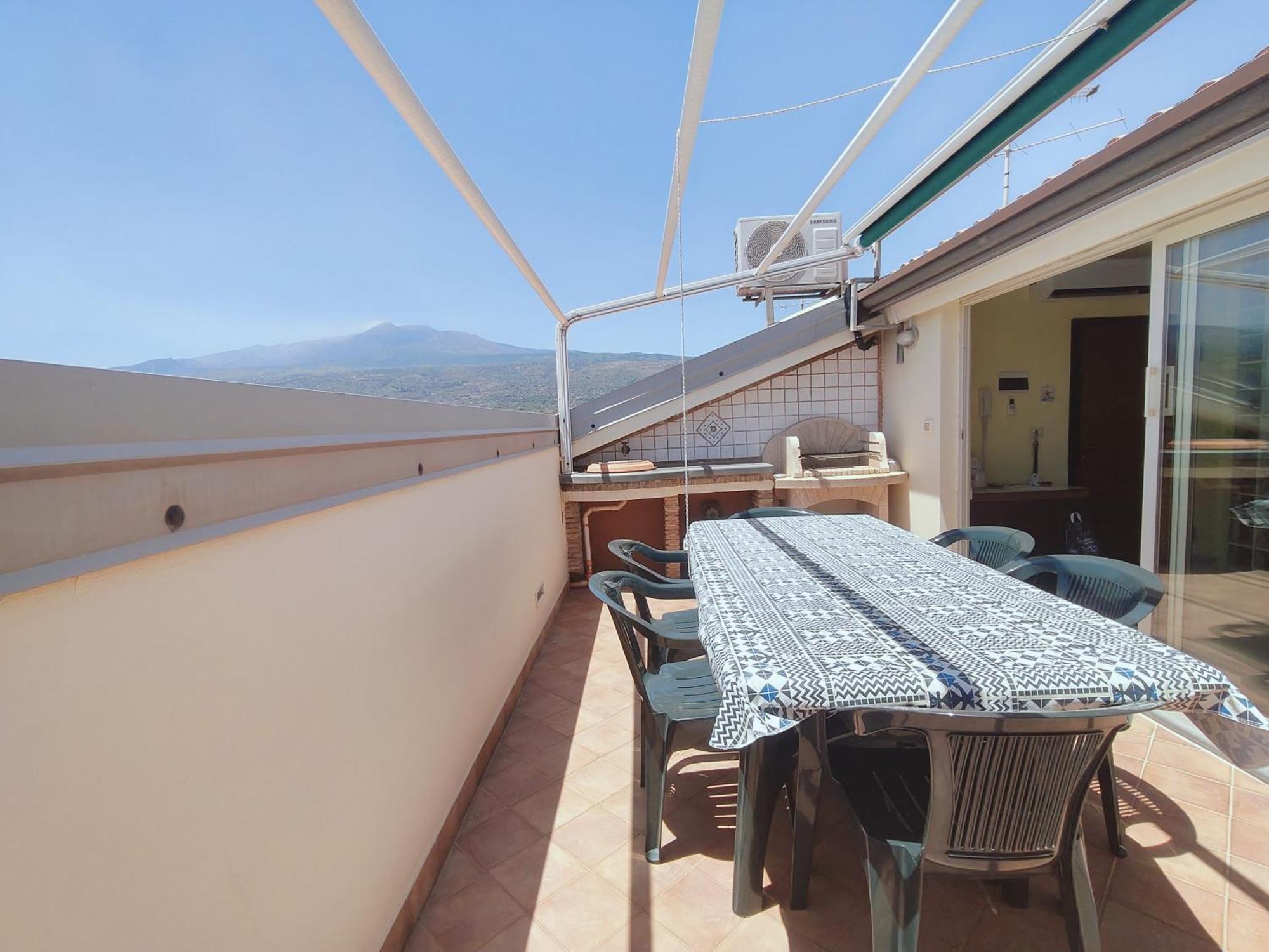 Sicilia, Mansarda Le Due Terrazze Apartment Mascali Ngoại thất bức ảnh